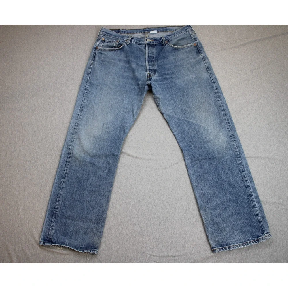 Levi's 501 Jeans Mens 38 X 30 Blue Denim 100% Cotton Button‎ Fly Straight Leg